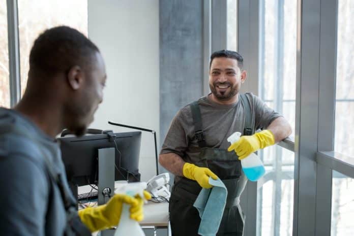 santé mentale des agents de nettoyage